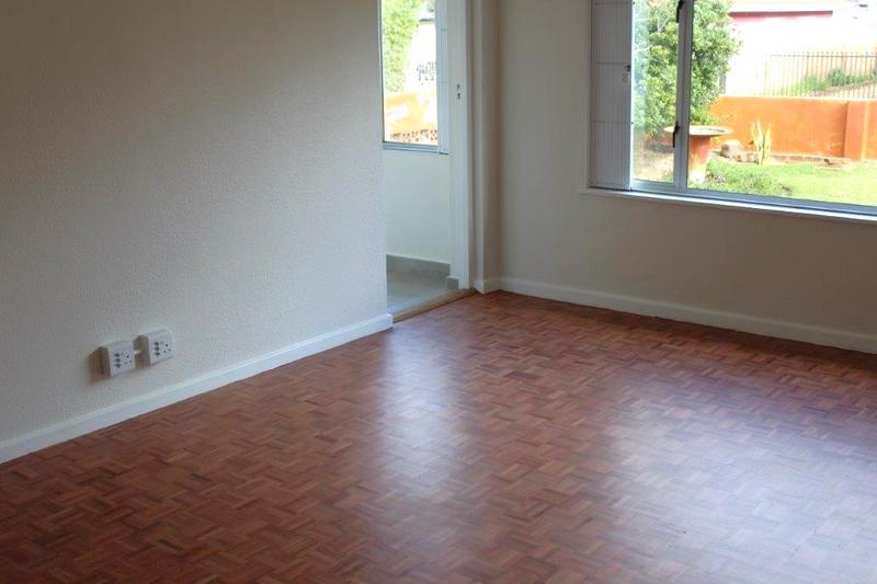 To Let 2 Bedroom Property for Rent in Fish Hoek Western Cape